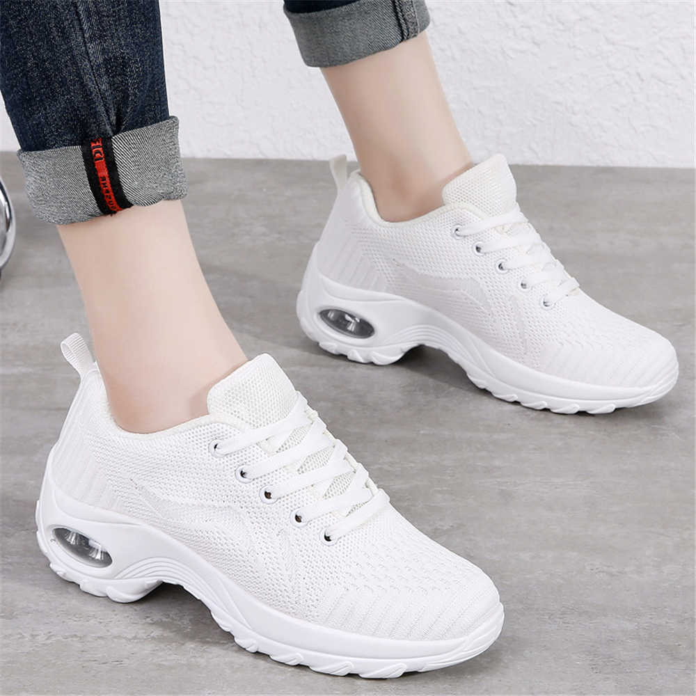 Thick-heeled High Performance  - Guipure Lace Panel recensie en prijs