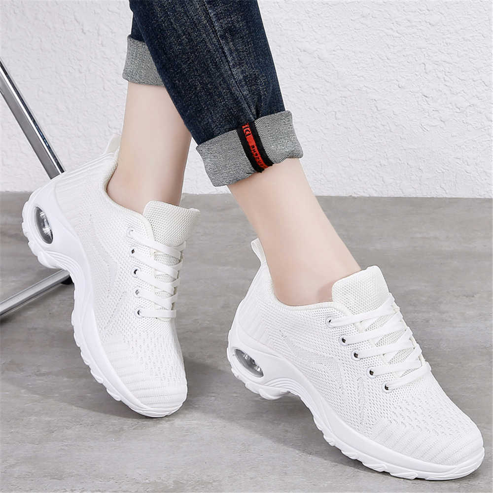Thick-heeled High Performance  - Guipure Lace Panel recensie en prijs
