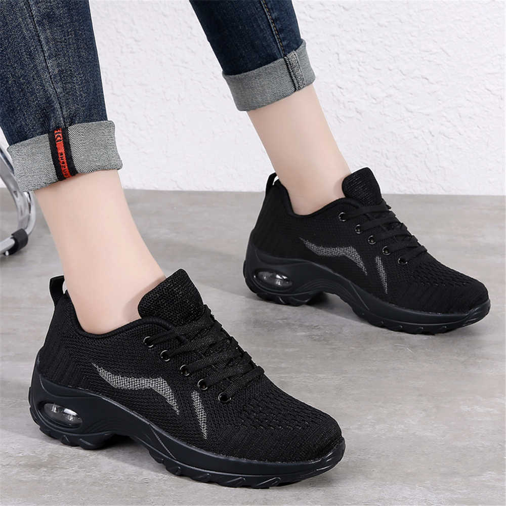 Thick-heeled High Performance  - Guipure Lace Panel recensie en prijs