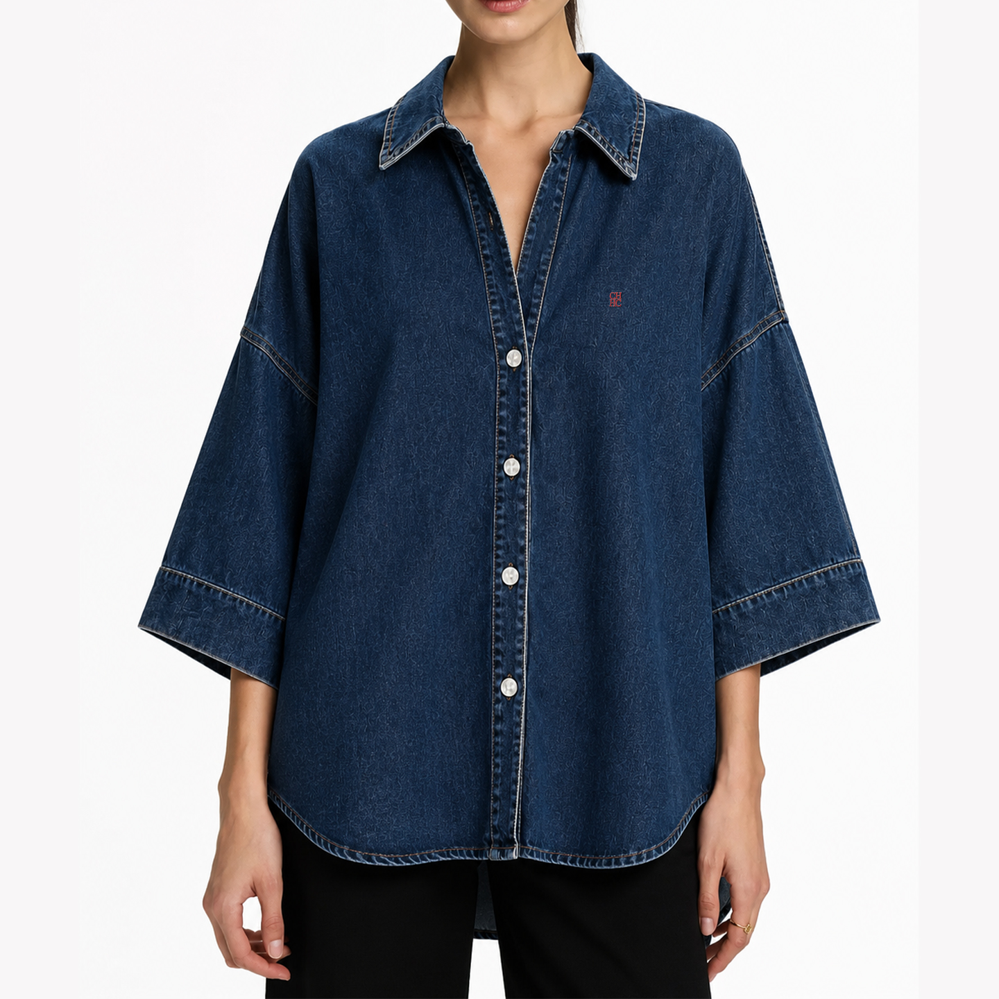 CH Letter Embroidered Solid Co - Embellish Knit recensie en prijs